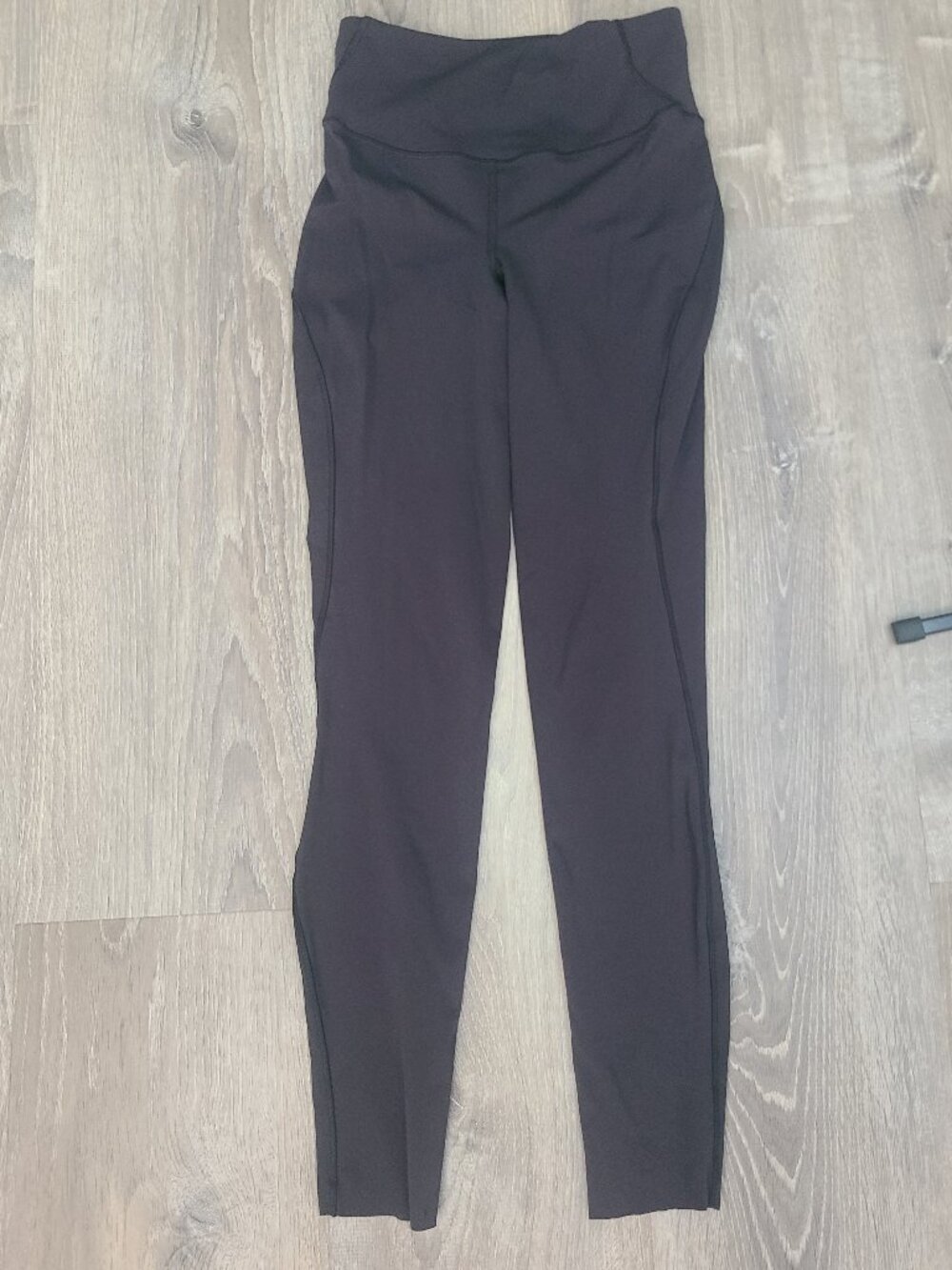 Lululemon Base Pace High-Rise Tight 25" Black Running Leggings - Size 4